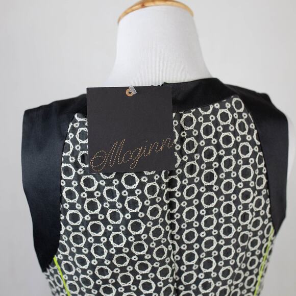 McGinn NEW Gray White Embroidered Circle Fit Flare Sleeveless Dress 6 POCKETS - Picture 4 of 6